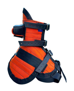 ULTRA ¼ CHESTPLATE ORANGE/ BLACK . With leg plates and Built in tracker protector.