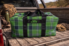 Load image into Gallery viewer, FENTON MESH AIRING GEAR BAG, GREEN &amp; BLACK