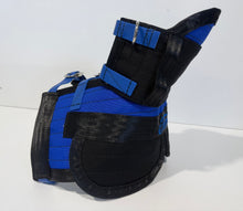 Load image into Gallery viewer, ULTRA ¾ CHESTPLATE WITH LEG PLATES BLUE /BLACK