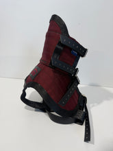 Load image into Gallery viewer, ULTRA ¼ CHESTPLATE MAROON/ BLACK