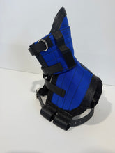 Load image into Gallery viewer, ULTRA ¼ CHESTPLATE BLUE /BLACK, BLACK STRAPS