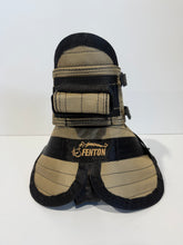 Load image into Gallery viewer, ULTRA ¼ CHESTPLATE BEIGE/ BLACK . With leg plates and Built in tracker protector