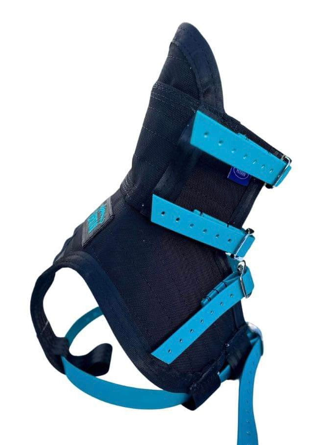 ULTRA ¼ CHESTPLATE ALL BLACK/ TURQUOISE STRAPS & LOGO