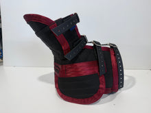 Load image into Gallery viewer, ULTRA ¾ CHESTPLATE WITH LEG PLATES BLACK/ MAROON