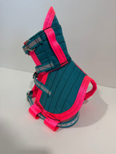 Load image into Gallery viewer, ULTRA ¼ CHESTPLATE TURQUOISE / PINK