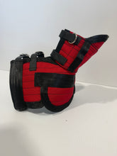 Load image into Gallery viewer, ULTRA ¾ CHESTPLATE WITH LEG PLATES RED / BLACK