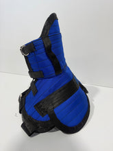 Load image into Gallery viewer, ULTRA ¾ CHESTPLATE WITH LEG PLATES BLUE / BLACK
