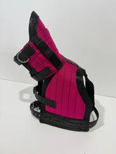 Load image into Gallery viewer, ULTRA ¾ CHESTPLATE NO LEG PLATES PINK / BLACK