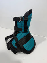 Load image into Gallery viewer, ULTRA 1/4 CHESTPLATE WITH LEG PLATES TURQUOISE / BLACK