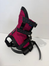 Load image into Gallery viewer, ULTRA ¼ CHESTPLATE PINK /BLACK, BLACK STRAPS