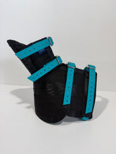 Load image into Gallery viewer, ULTRA ¾ CHESTPLATE WITH LEG PLATES BLACK/ BLACK TRIMS/ TEAL STRAPS