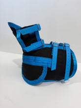 Load image into Gallery viewer, ULTRA FULL RIB CHESTPLATE BLACK/ LIGHT BLUE