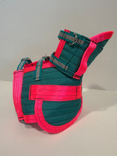 Load image into Gallery viewer, ULTRA ¾ CHESTPLATE WITH LEG PLATES TURQUOISE / PINK/ HI VIS STRAPS