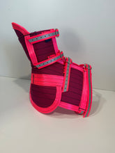 Load image into Gallery viewer, M 33-39KG | FENTON ULTRA ¾ CHESTPLATE WITH LEG PLATES PINK /PINK
