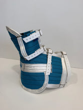 Load image into Gallery viewer, ULTRA ¾ CHESTPLATE WITH LEG PLATES CYAN / WHITE