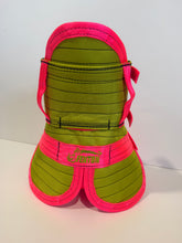 Load image into Gallery viewer, M 33-39KG | FENTON ULTRA ¾ CHESTPLATE WITH LEG PLATES LIME /PINK HI VIS STRAPS