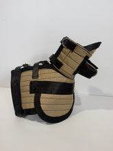 Load image into Gallery viewer, S 25-33KG | FENTON ULTRA ¾ CHESTPLATE WITH LEG PLATES &amp; TRACKING PROTECTOR BEIGE/ BLACK